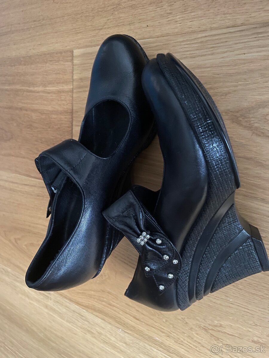 Nenosené lodičky na platforme, 38-39, 5€ - 3