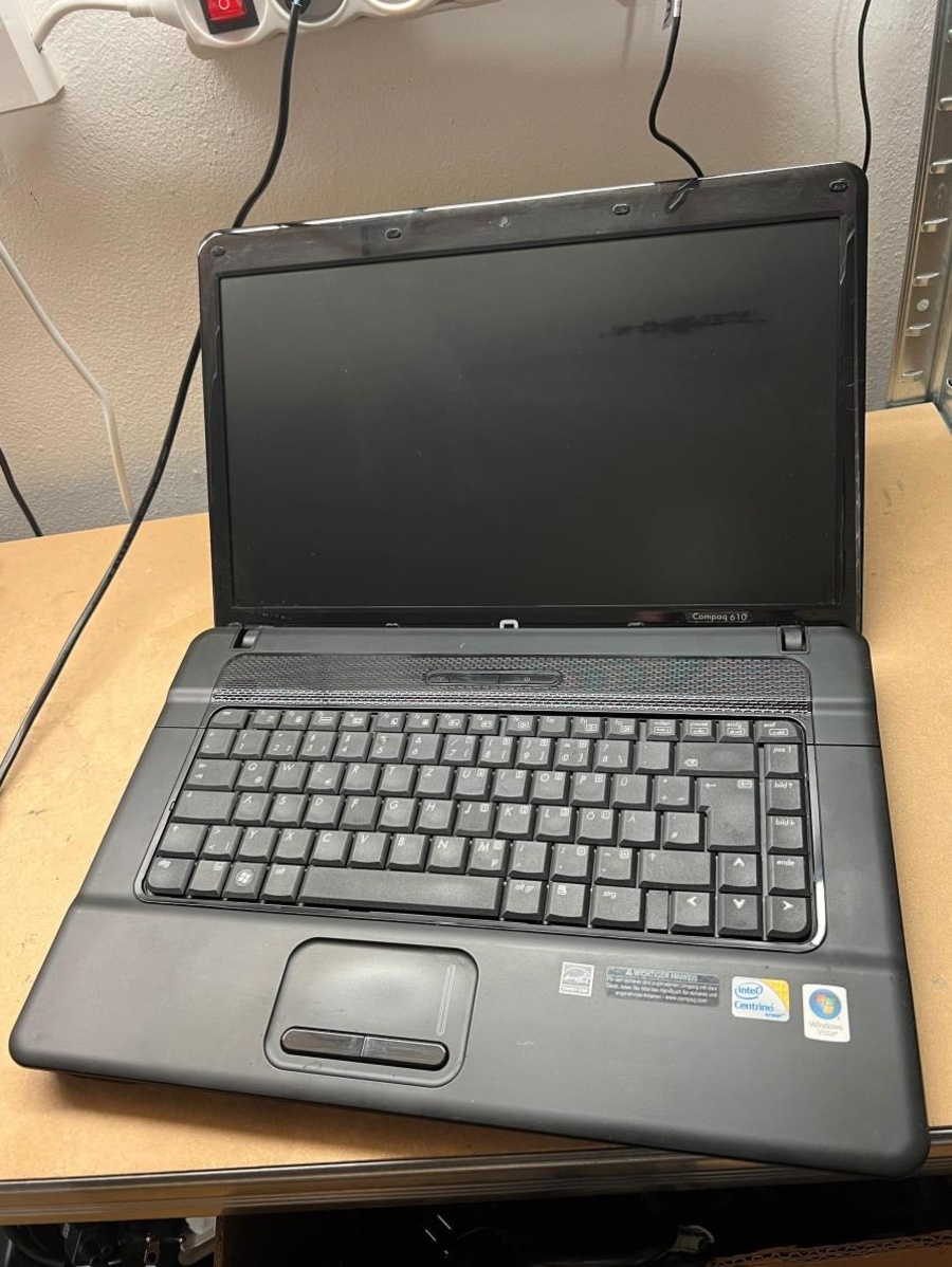 Predám notebook HP 15,6"Compaq 610 na diely alebo opravu - 3