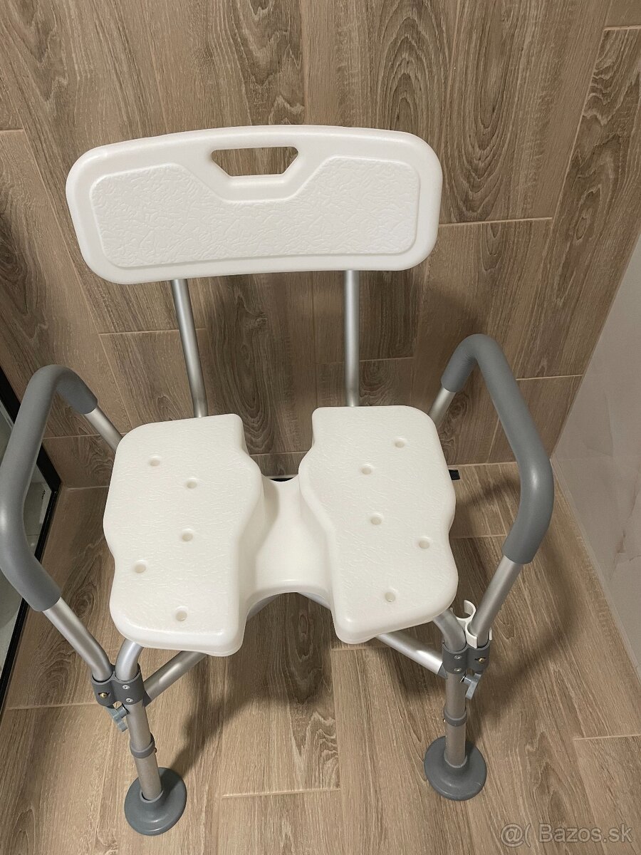 Kúpeľňové kreslo - 3