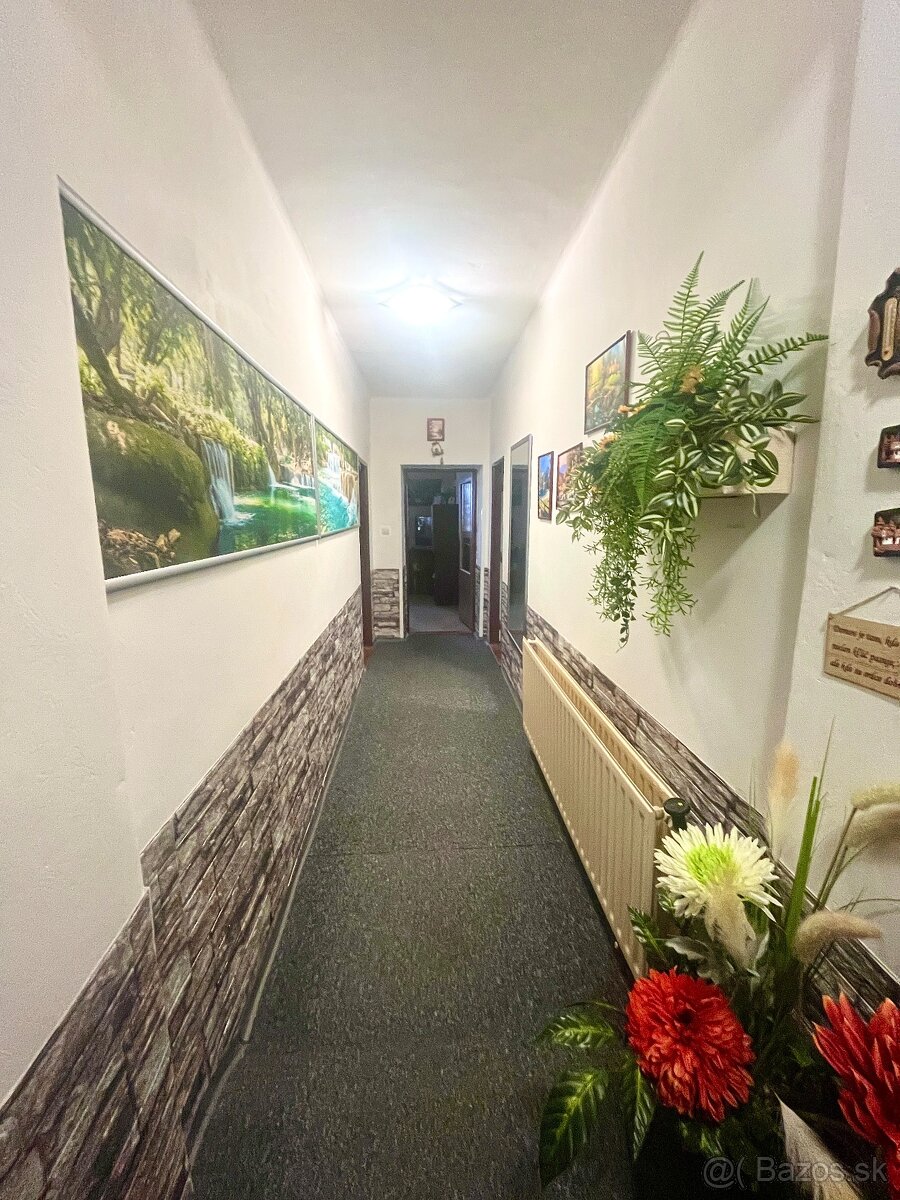 Dvojgeneračný 6 - izbový rodinný dom - Nižná Myšľa - 3