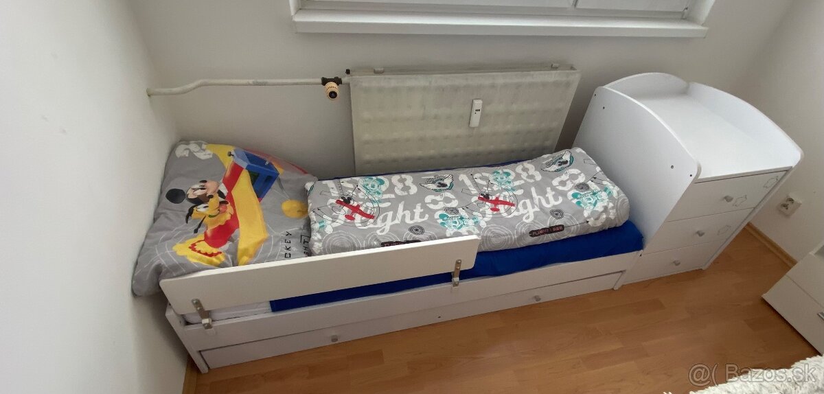 Detská postieľka s prebalovacím pultom - 3