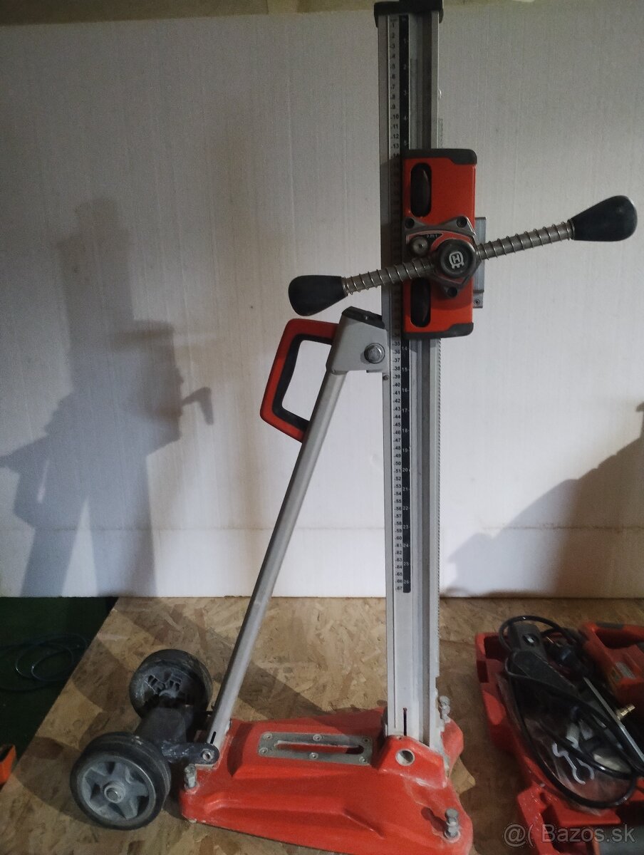 Jadrová vŕtačka so stojanom - 3