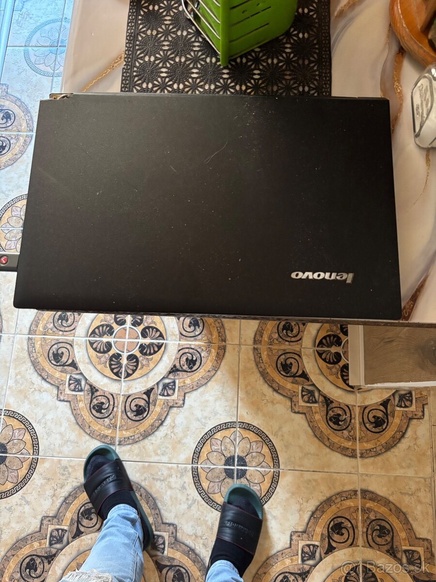 Lenovo - 3