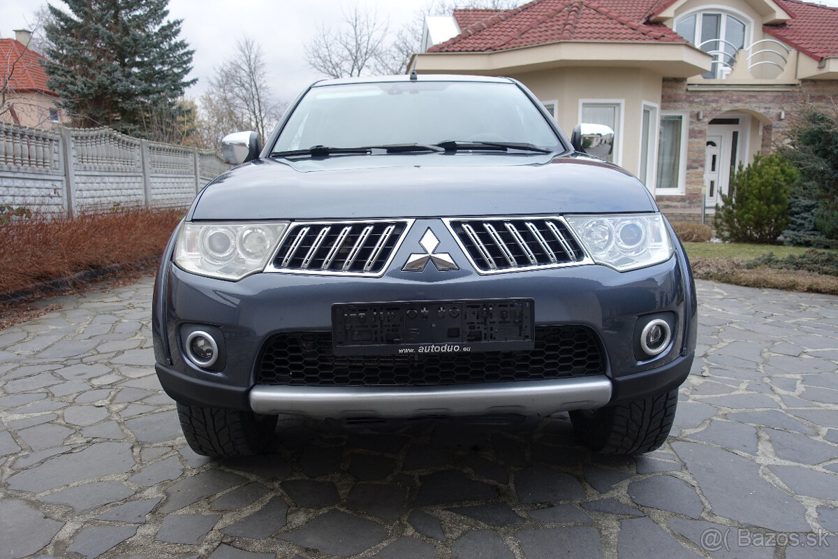 Mitsubishi L200 2,5 DI-D 4WD Intense A/T, 131kW, 4d.