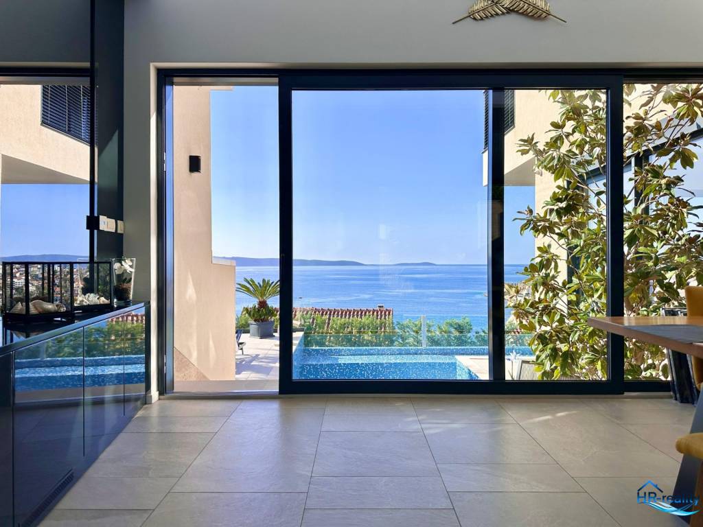 Trogir, Čiovo - luxusná vila s nádherným výhľadom na more - 3