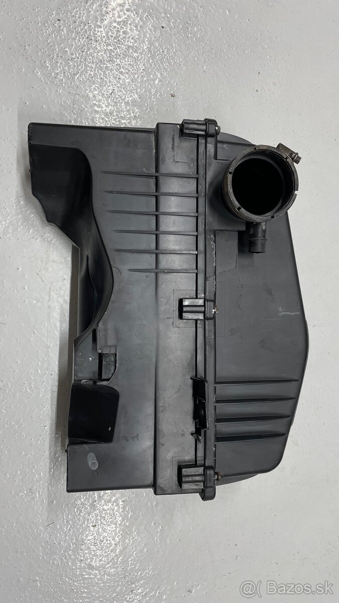 Filter box Peugeot Citroen - 3