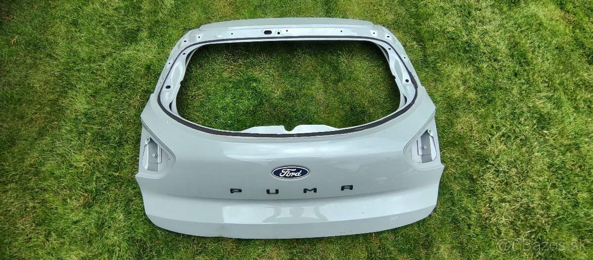 Ford Puma 2 II MK2 2019 - zadna kapota kufor dvere - 3