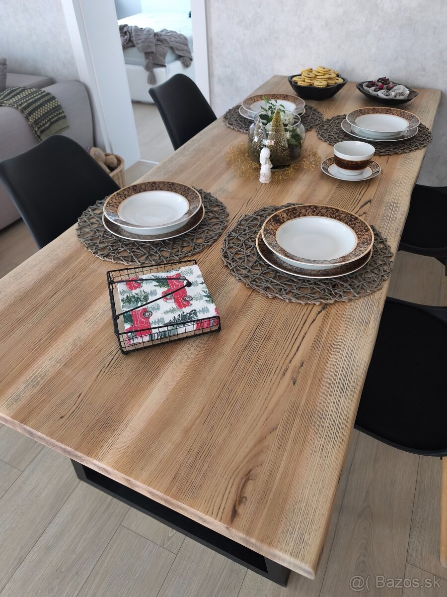 Masívny stôl - 3