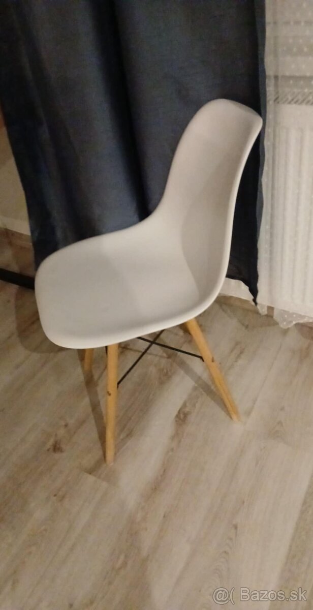 Jedalenske stolicky - 3