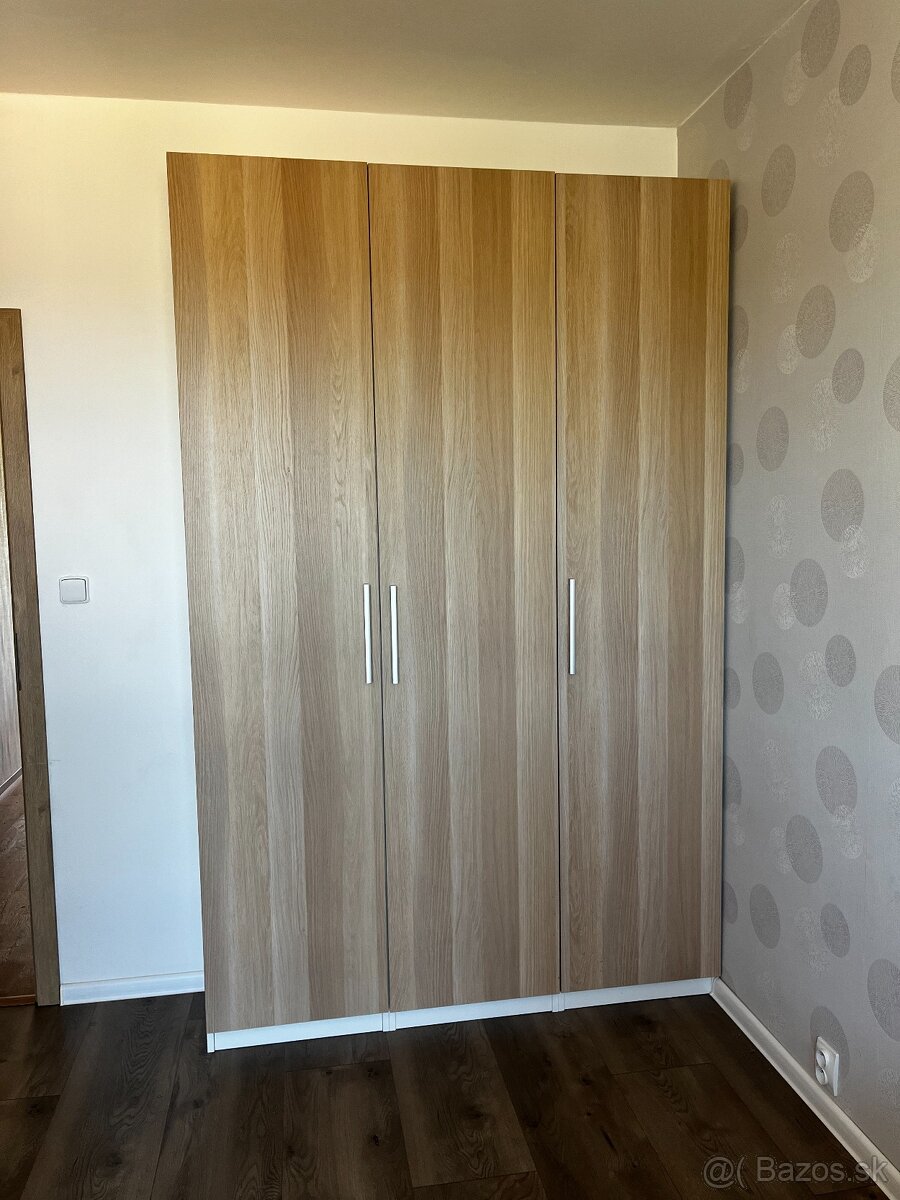 Predám šatníkové skrine - 3