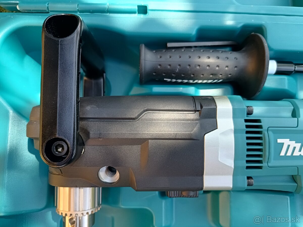 Uhlová vŕtačka Makita - 3