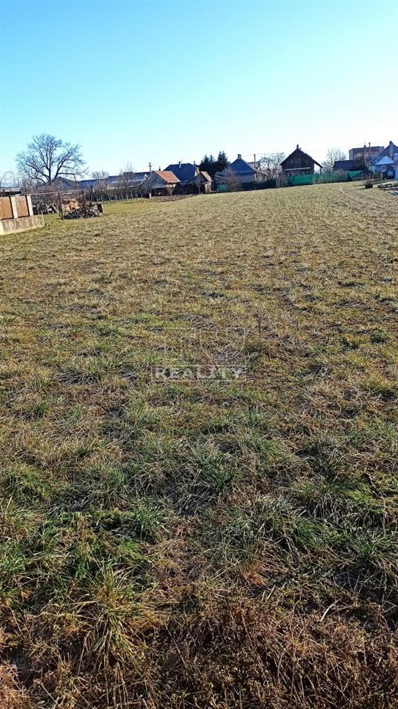 Na predaj pozemok o rozlohe 1000m2 Dvorec. - 3