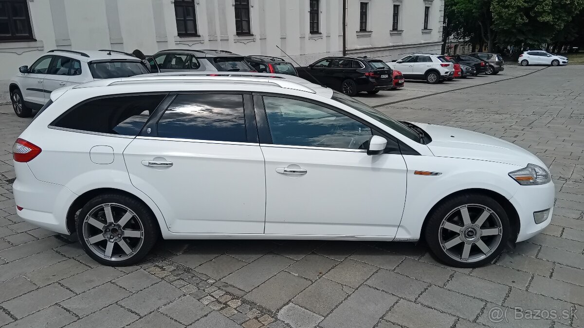 Ford Mondeo Combi 7 / 2008 2.0 TDCi Ghia A/T Diesel Prev - 3