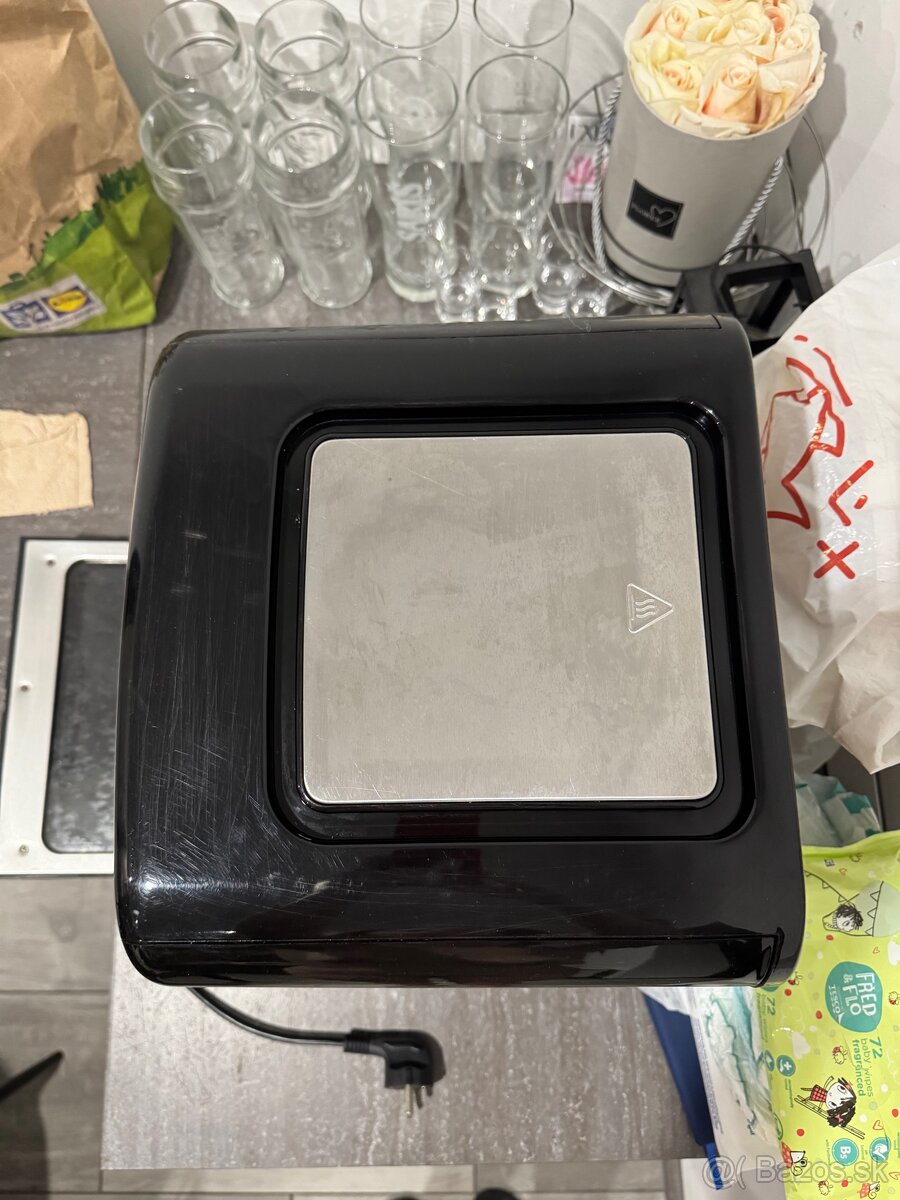 Teplovzdušná fritéza - 3