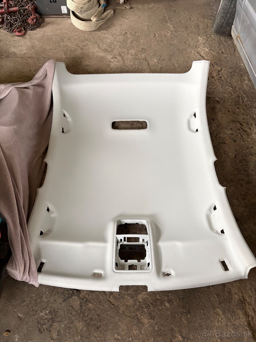 Stropnica Octavia 3 Sedan - 3