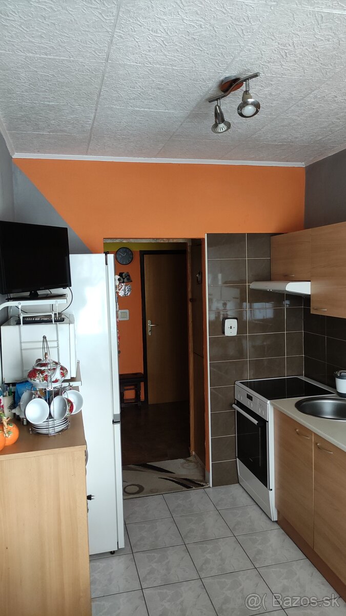 Slnečný 3-izbový byt - 3