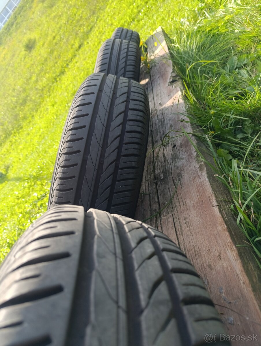 Predám letné pneumatiky na diskoch Peugeot 307 - 3