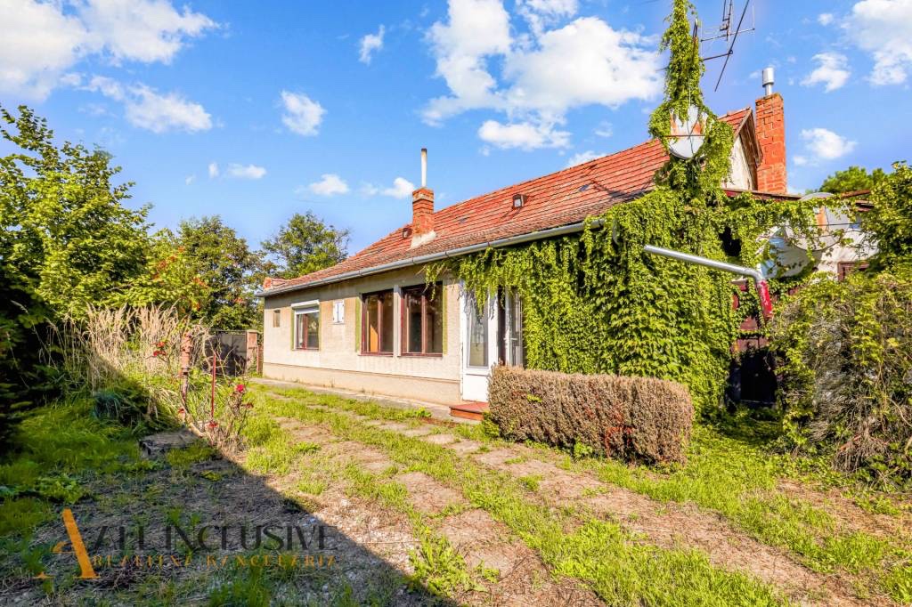 Na predaj krásny pozemok s rodinným domom v Dunajskej Strede - 3