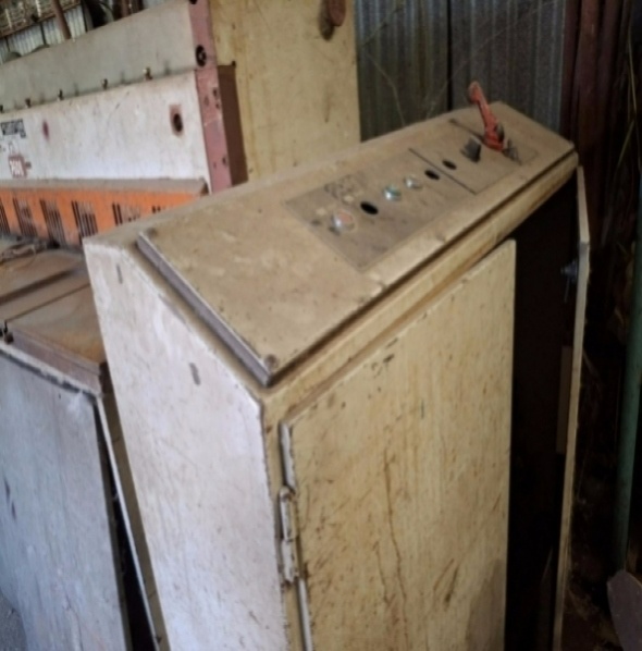 NTE 2000/2,5B tabulové nůžky, rok výroby 1977 - 3