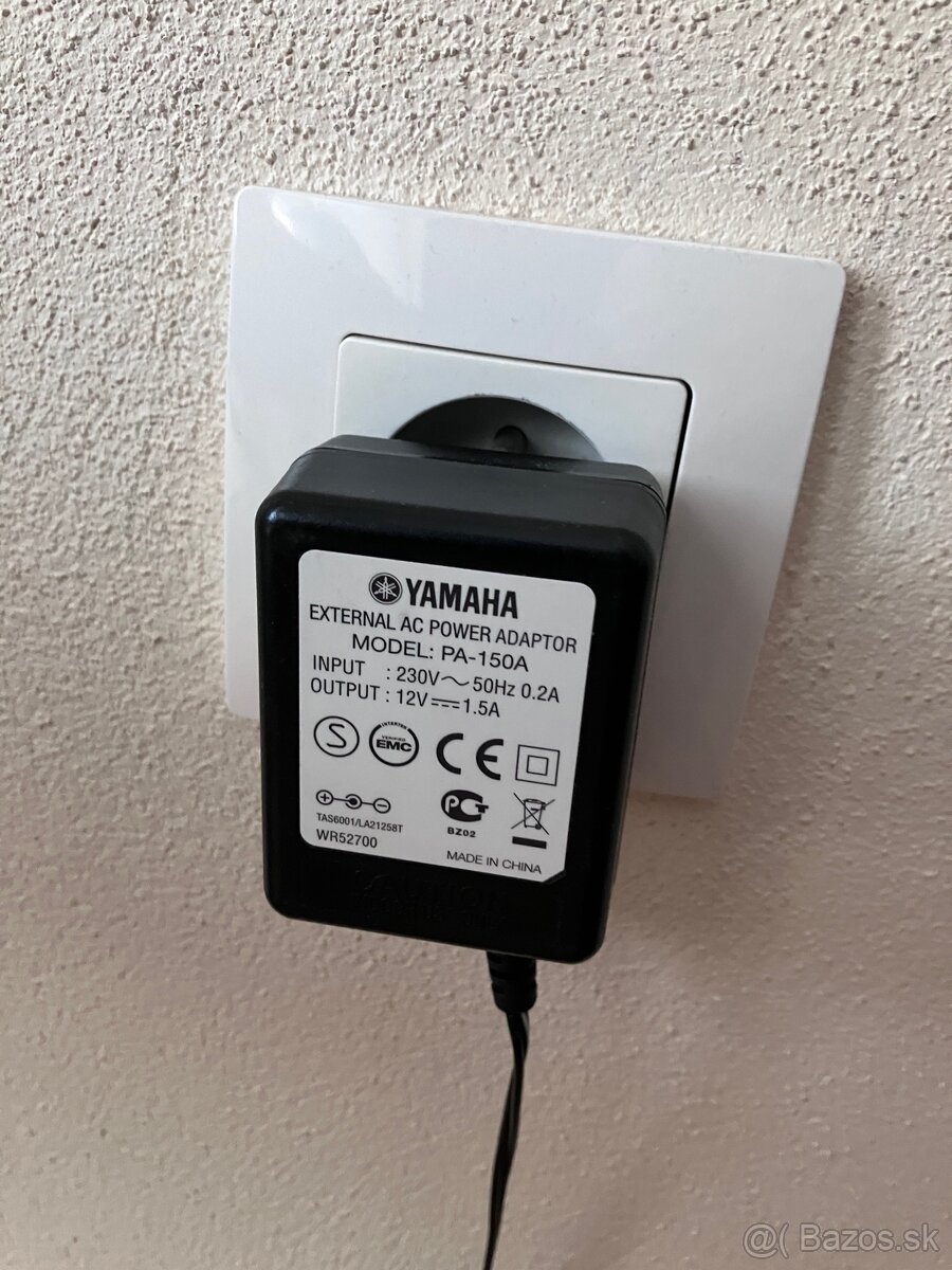 Keyboard Yamaha YPT 260 - 3