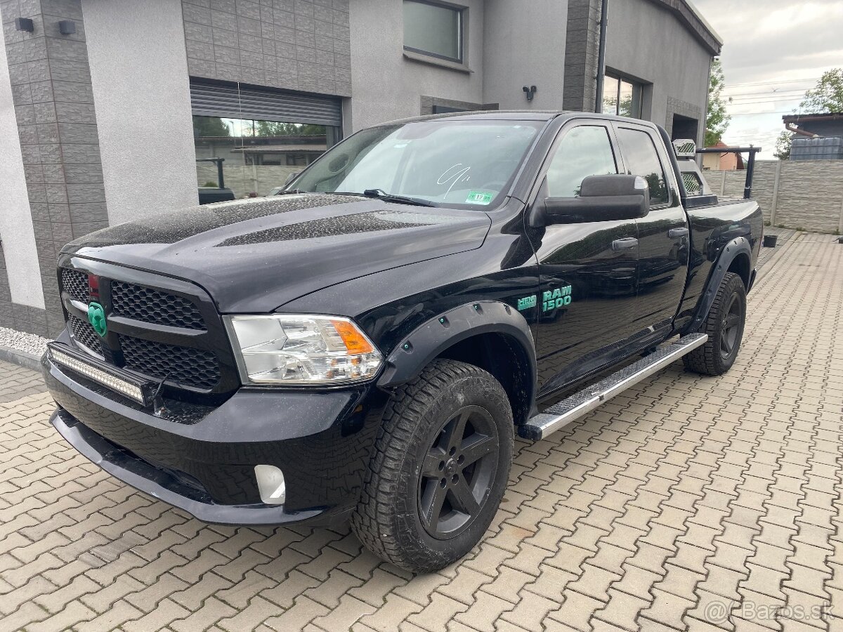 Dodge Ram 5.7 LIFT MODEL neni bourane 2013 - 3