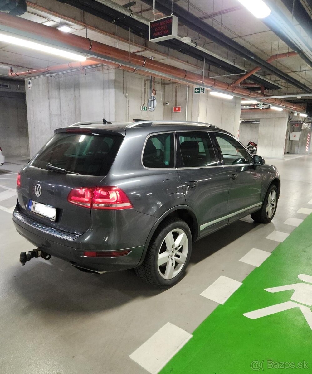 Volkswagen Touareg 3,0tdi - 3