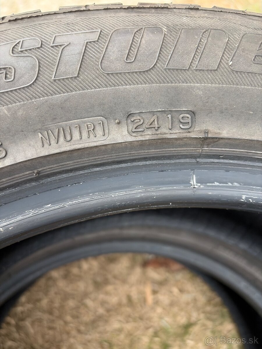 Zimne bridgestone 235/50/R19 - 3