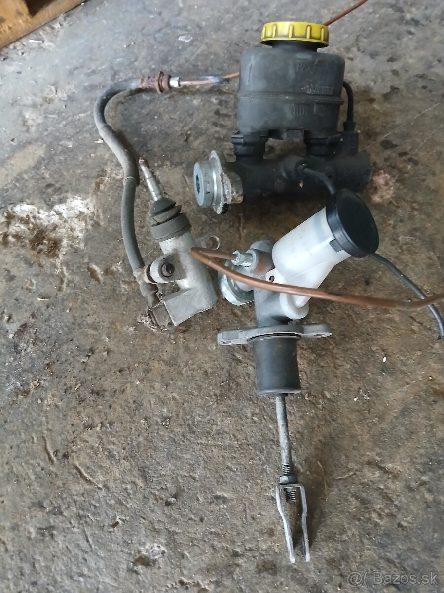 Diely Nissan navara D22 - 3