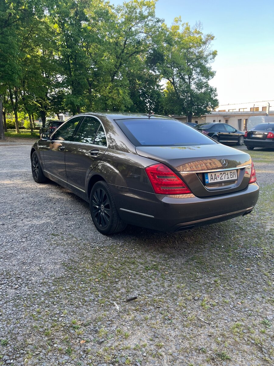 W221 S450cdi V8 235kw možná vymena - 3