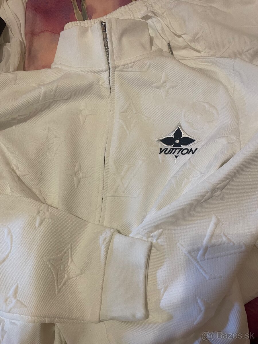 Teplakova suprava LV - 3