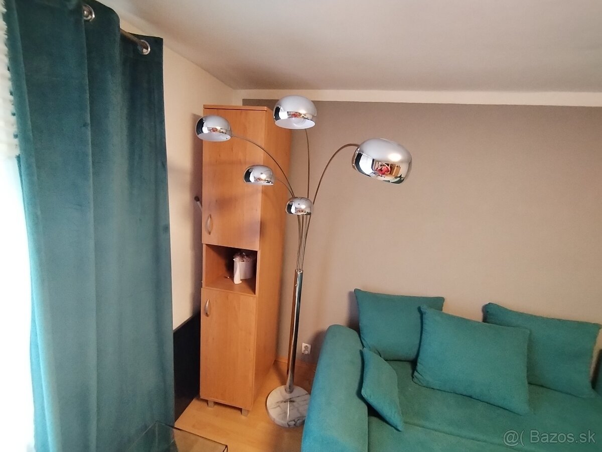 Predám stojaciu LED lampu - 3