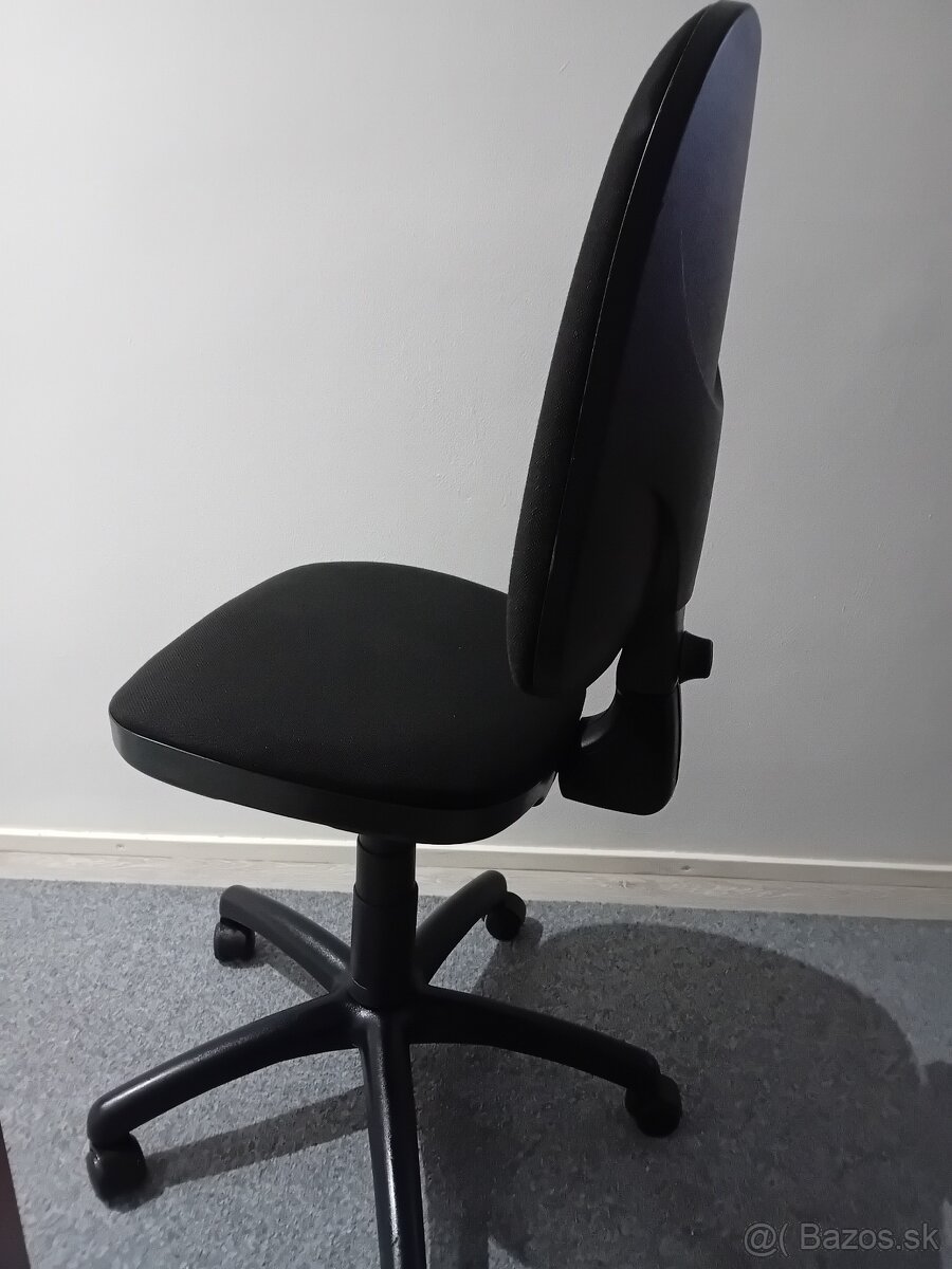 Kancelarska stolicka - 3