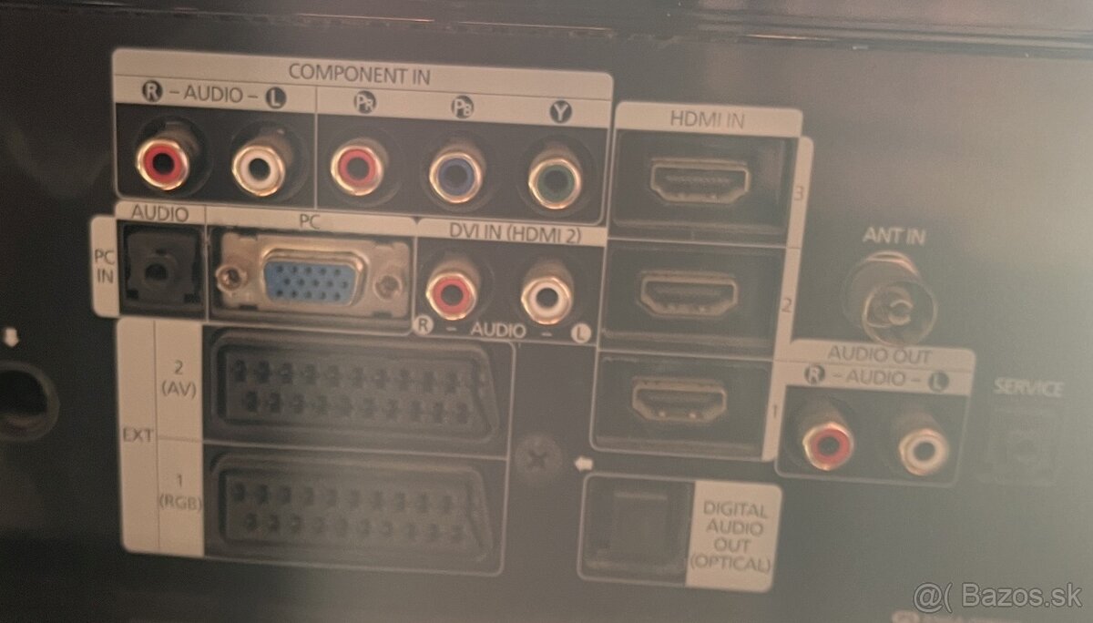 SAMSUNG LCD TV 52" - 3