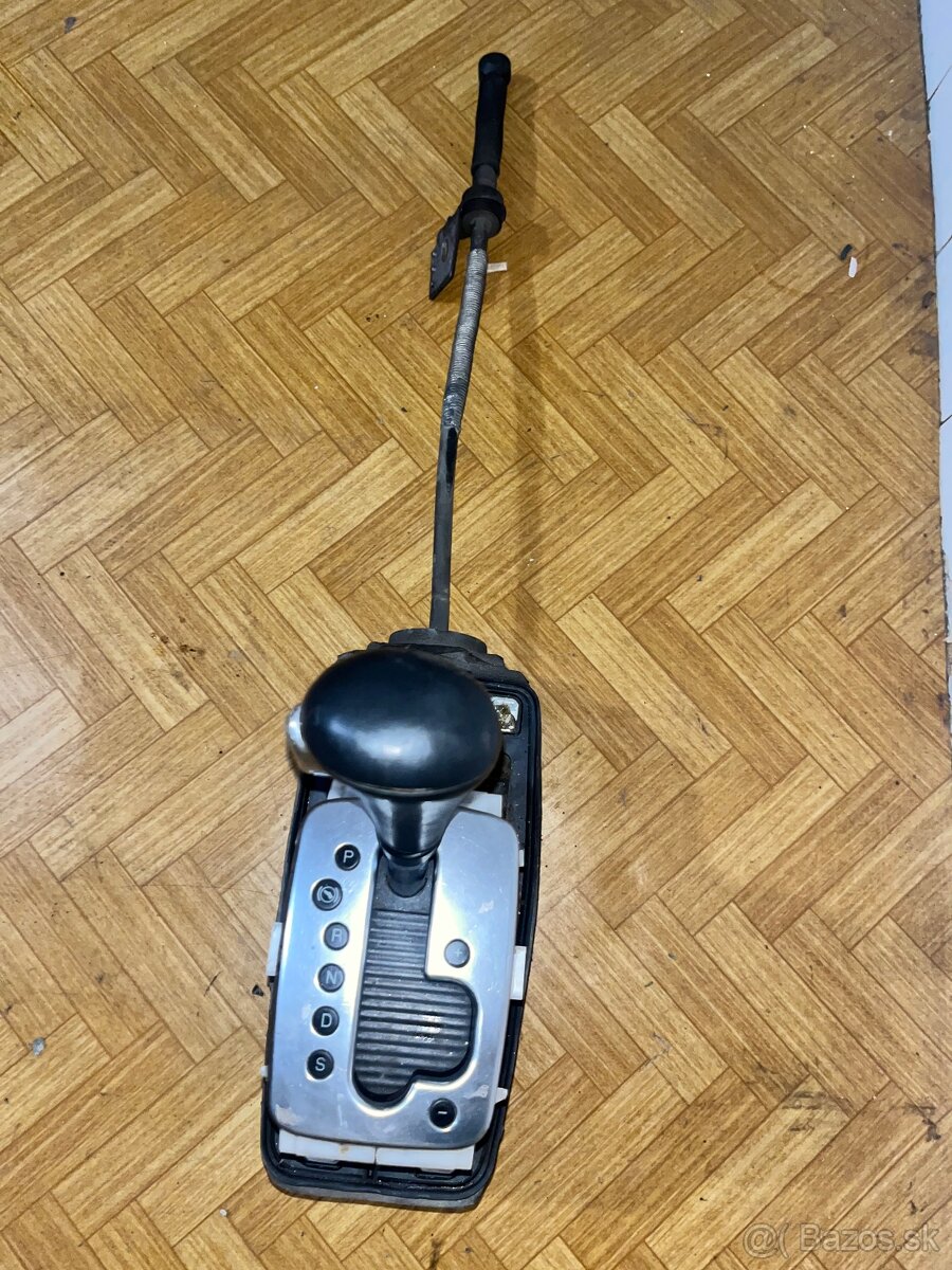 Radiaca páka automatickej prevodovky AUDI A4 - 3