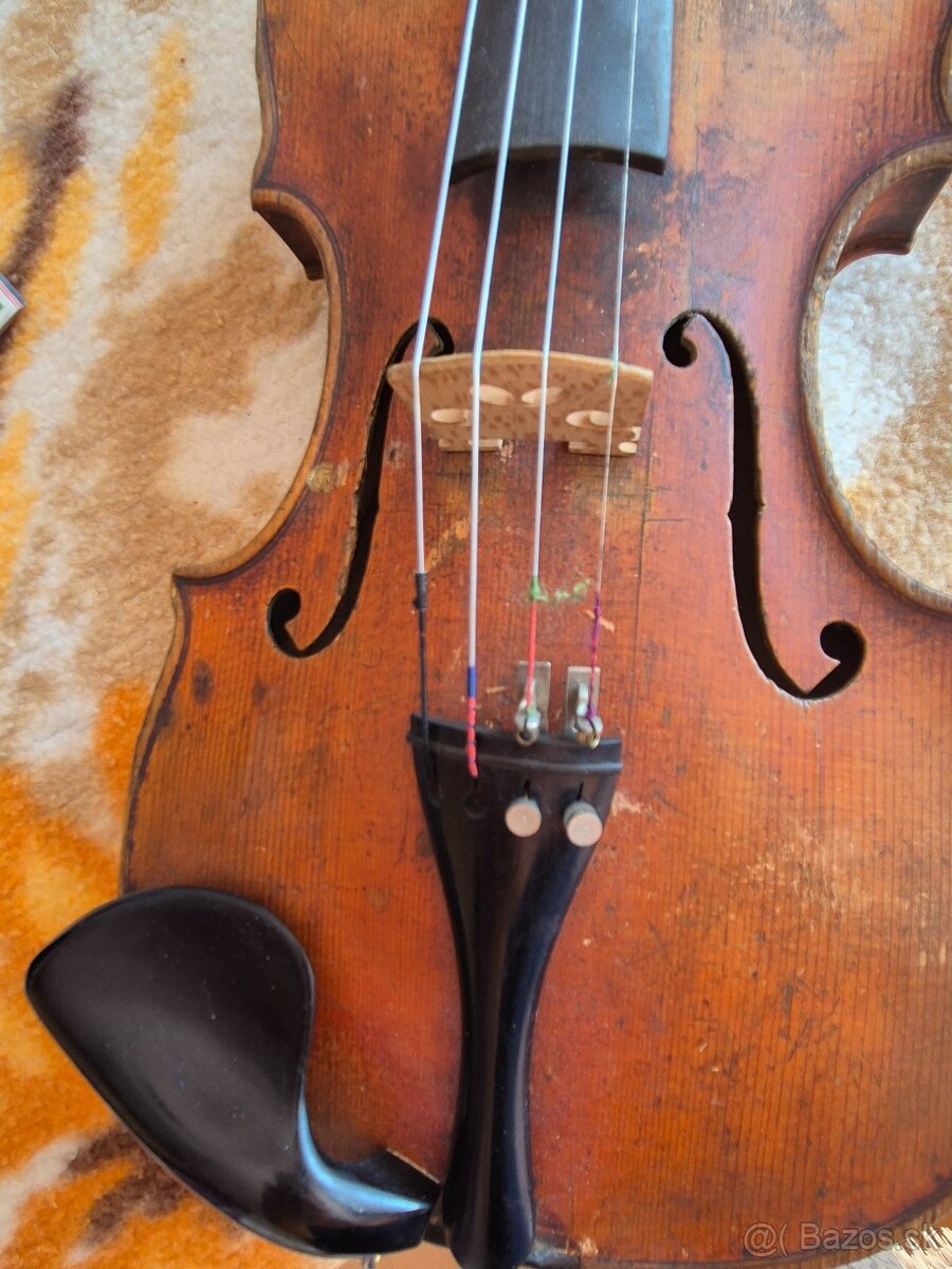 Predám starožitné husle v originálnom púzdre - 3