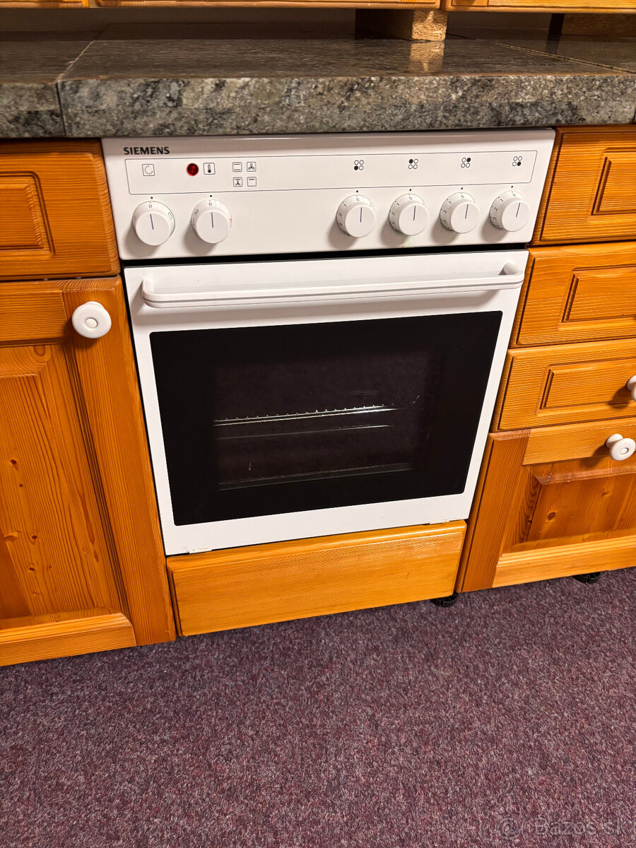 Kuchyňská linka masiv borovice - 3