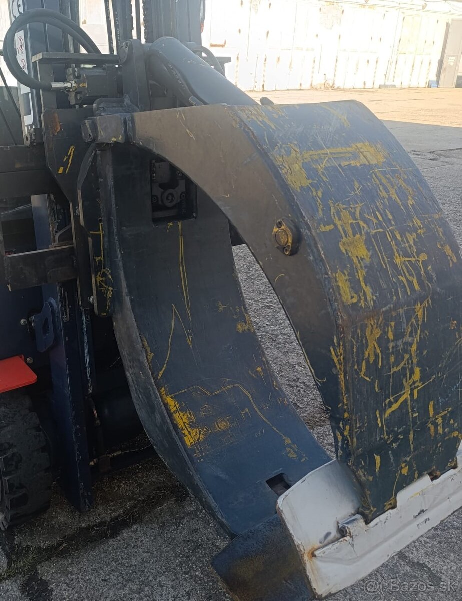 Zvieracie čeluste na VZV - 3