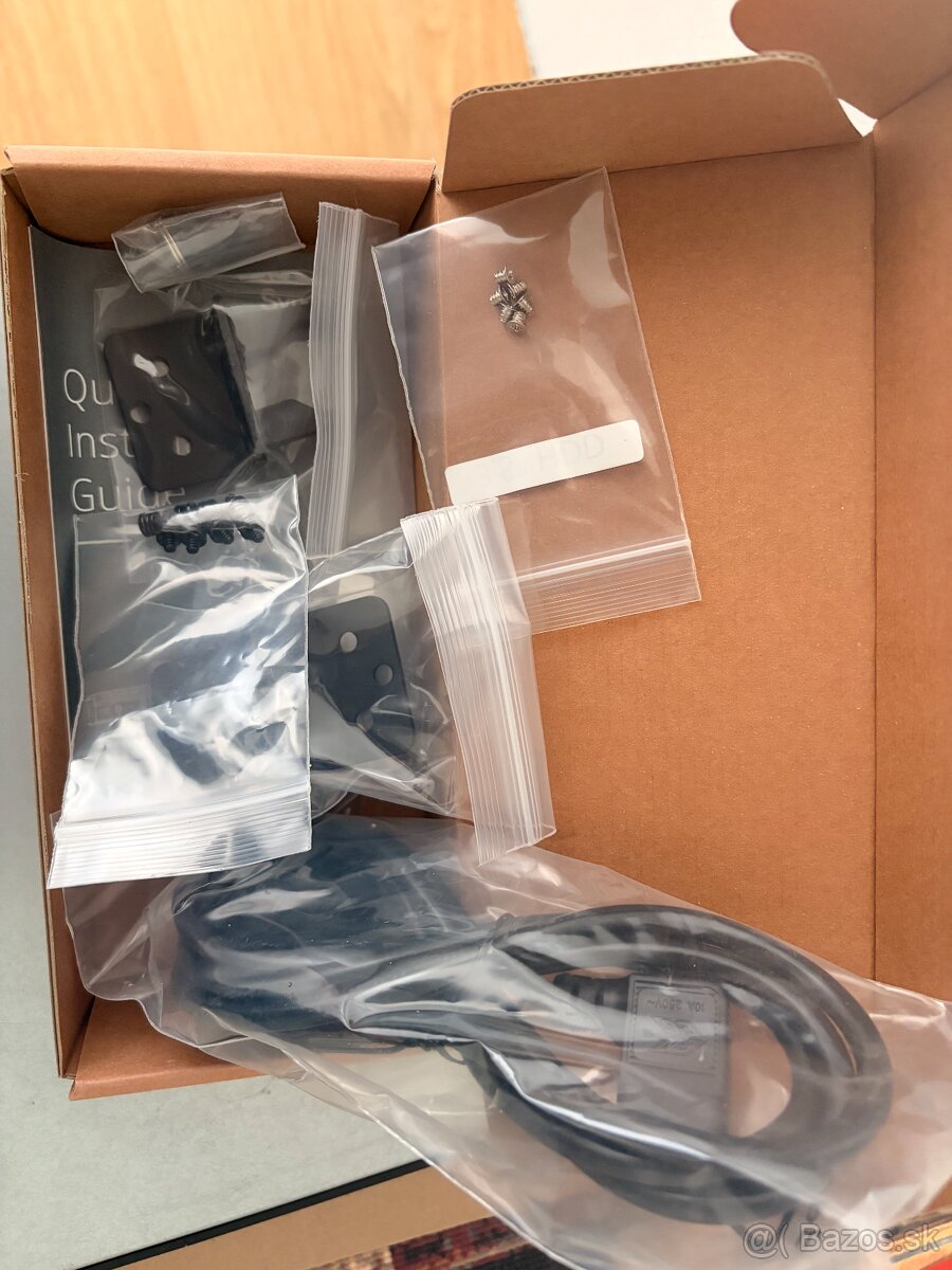 Synology NAS RS 816 - 3