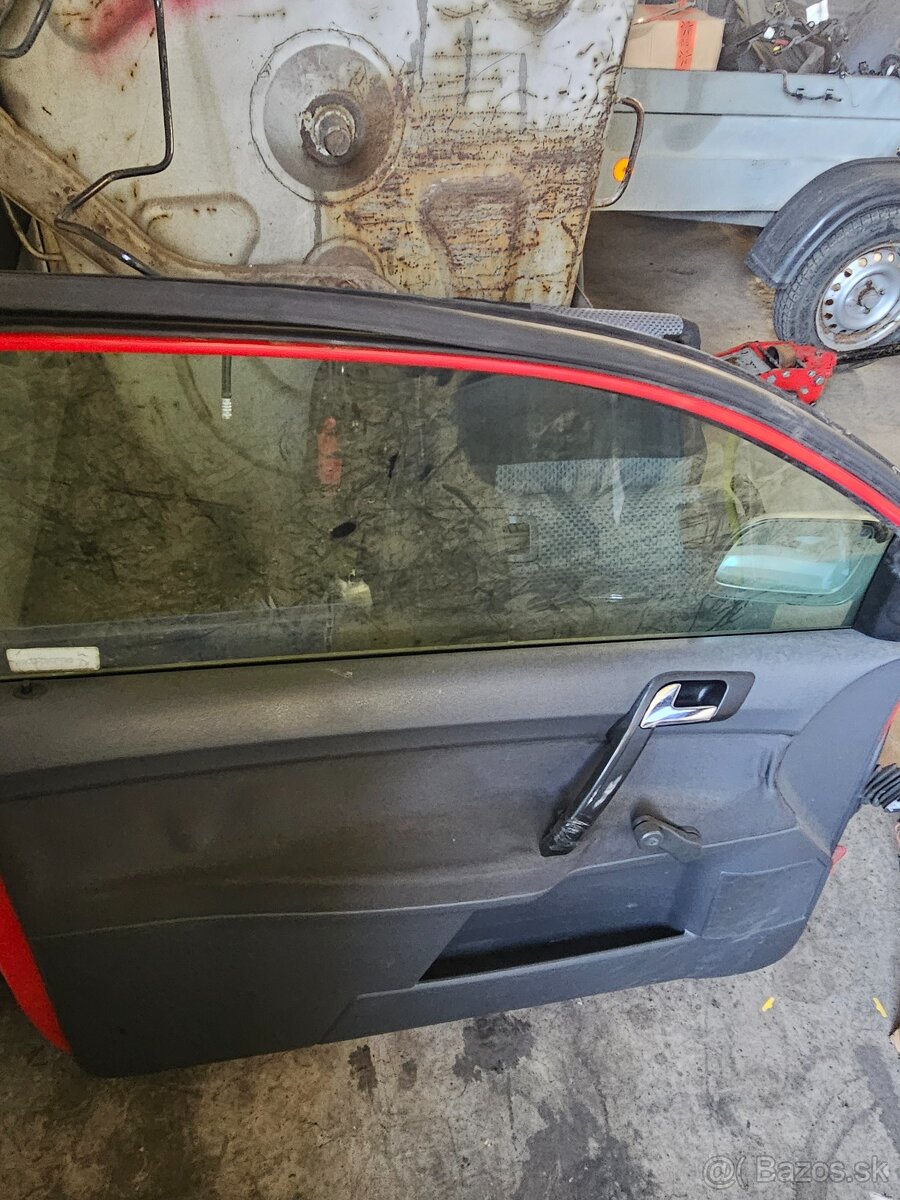 Polo 9N 2001- 3dver ĹP dvere - 3