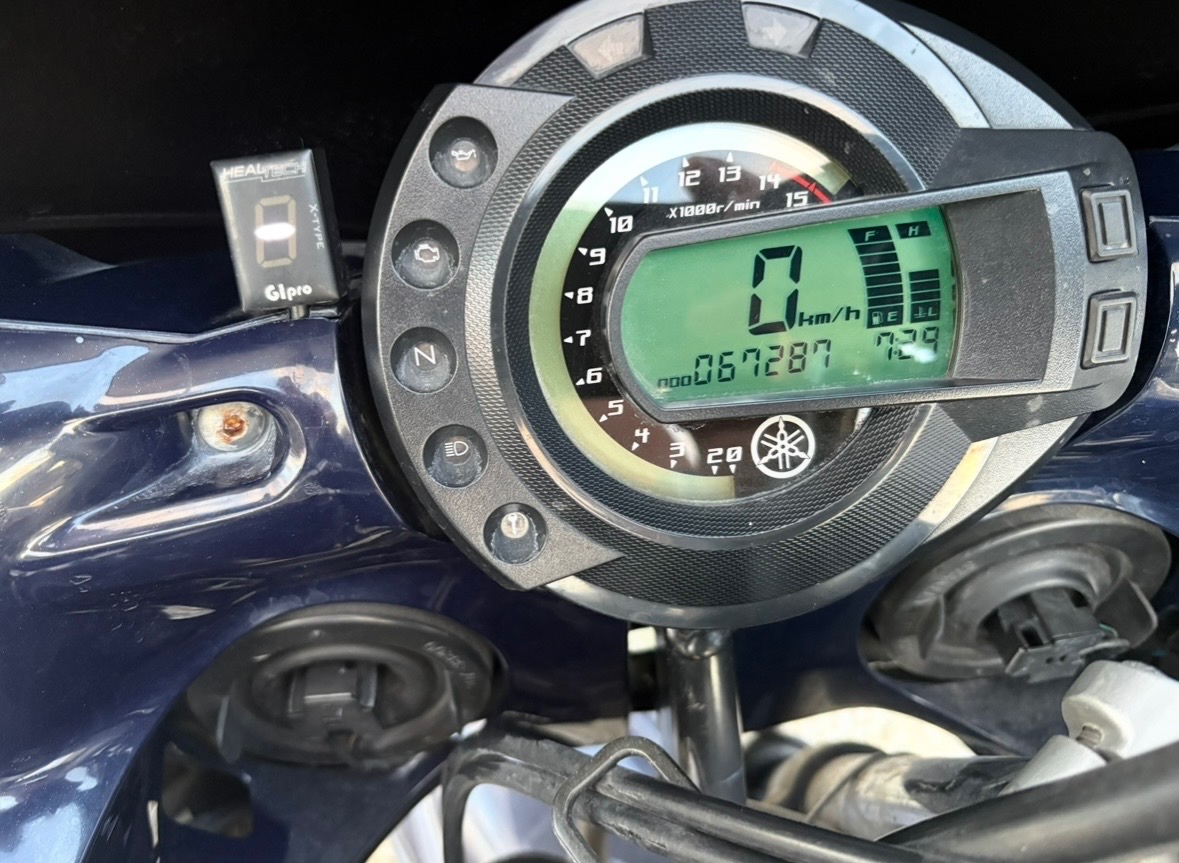 Yamaha Fazer 600 - 3