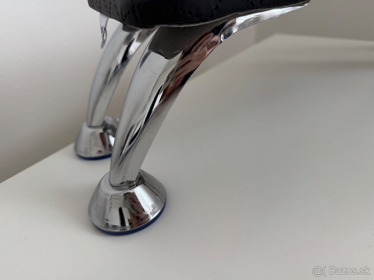 Opierka pod ruky - 3