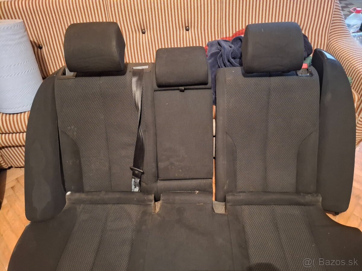 Sedacky passat b6 - 3