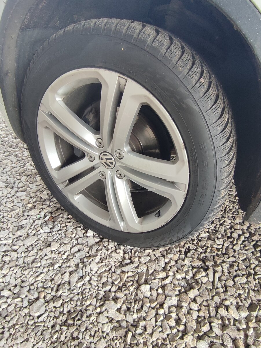 predám zimné pneu.275/45 r21 - 3