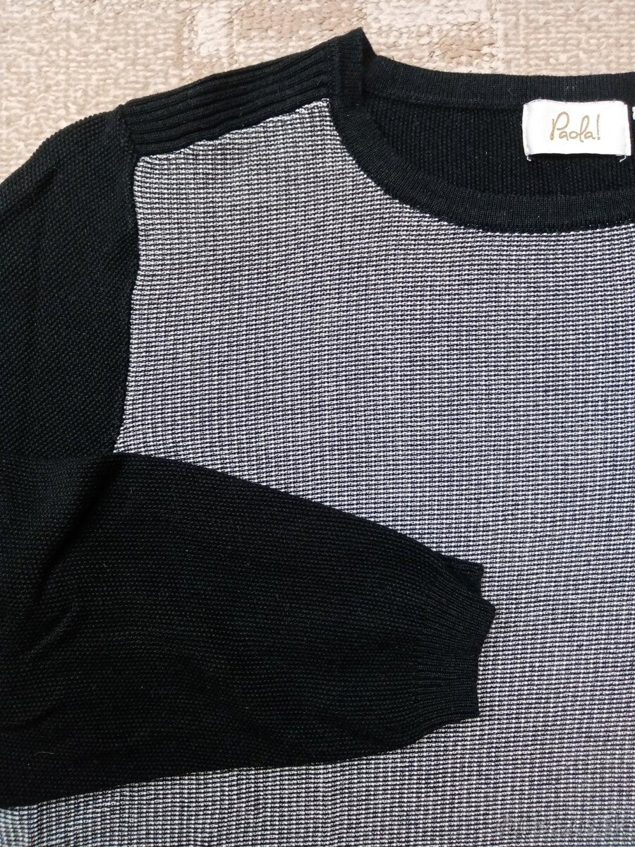 Sivočierny sveter - 3