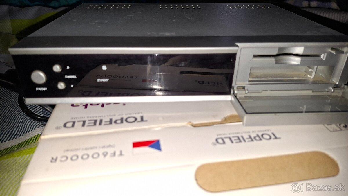 Satelitní prímač a satelit,kábel. - 3