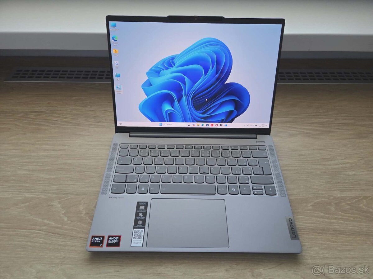 Lenovo IdeaPad Pro 5 14" OLED R7 8845HS;32GB/1TB;zaruka - 3