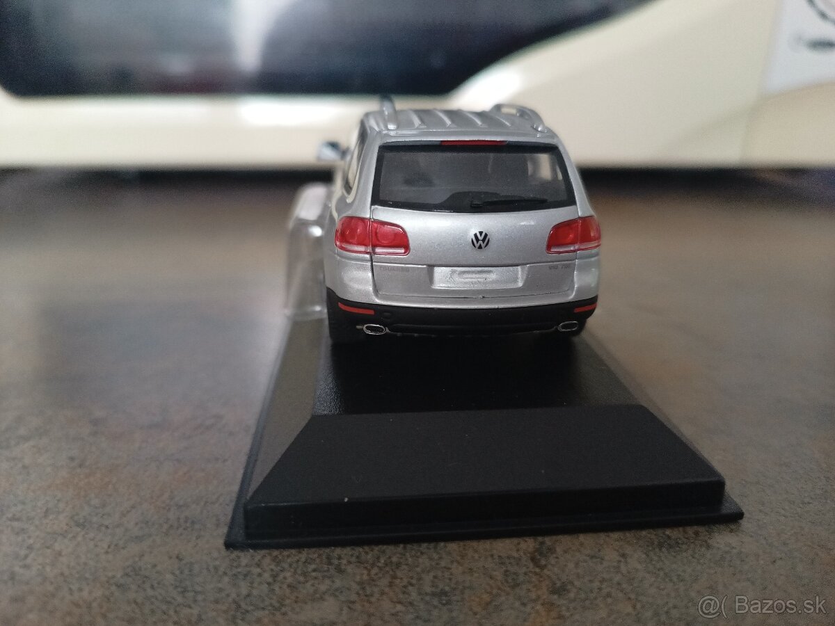 1:43 VW Touareg Minichamps - 3