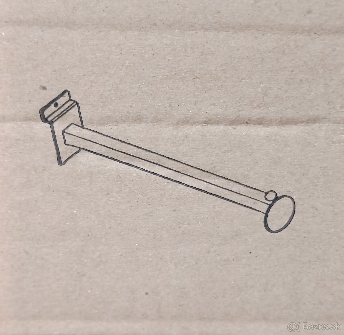 Tyčky do drážkoveho panelu - 3