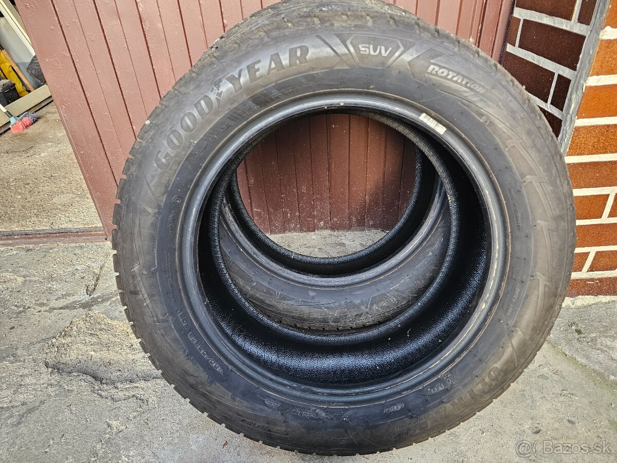 GOODYEAR 255/55R 18 - 3