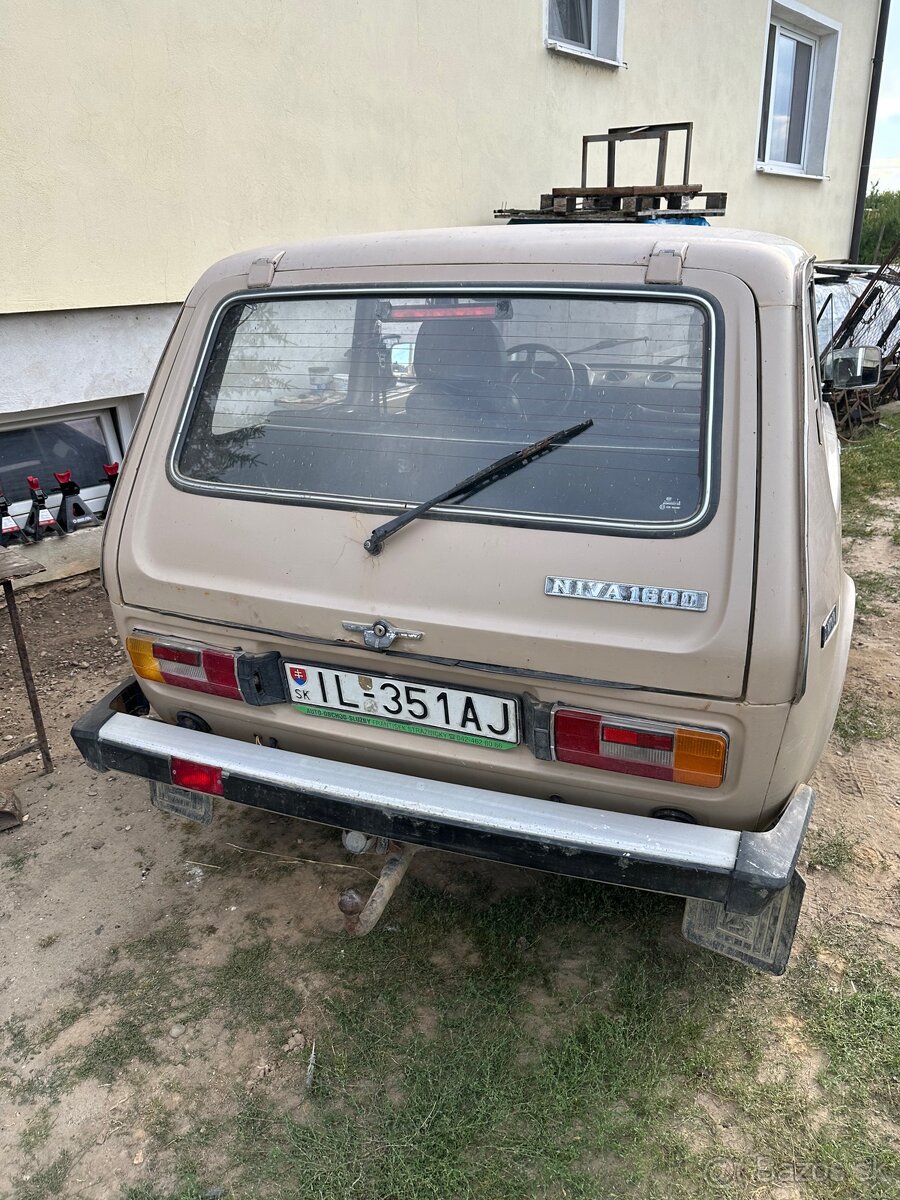 Lada Niva 1600 - 3